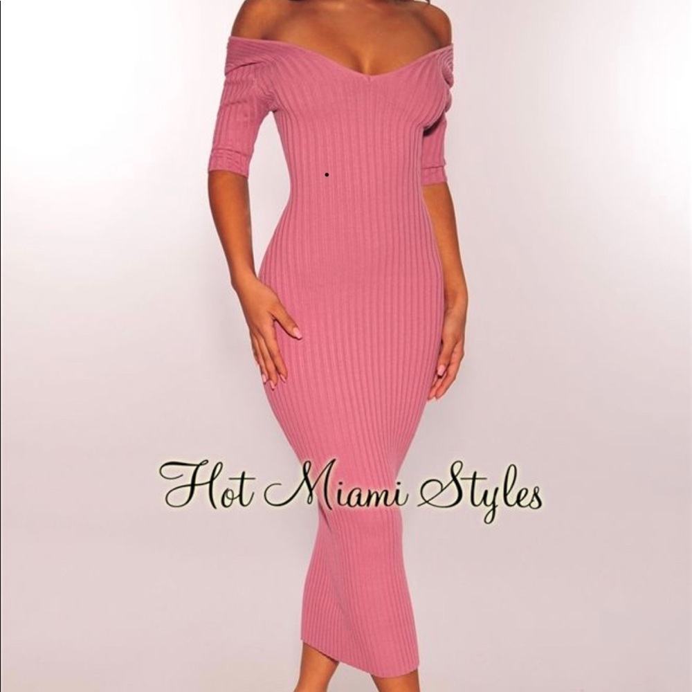 Ribbed sweater dress